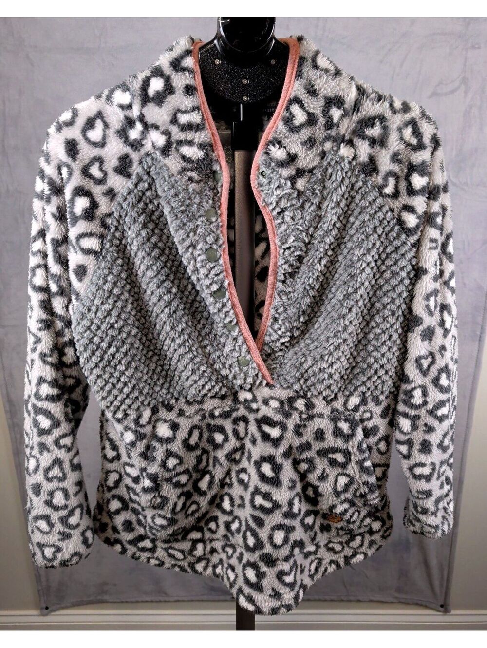 Simply Southern Women's Leopard Print Fleece Jacket with Snap Buttons